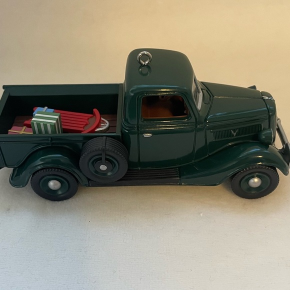 Ford Truck Hallmark Ornament - Picture 3 of 10